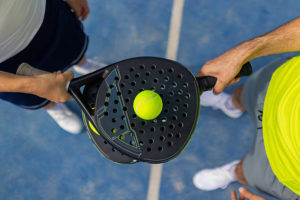 normes construction court de tennis